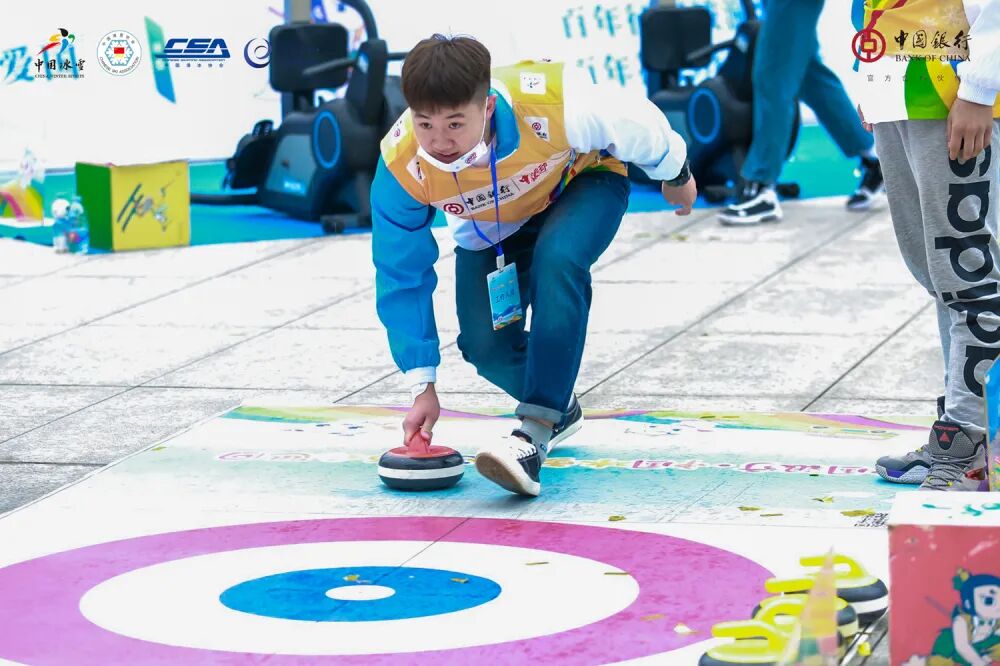 Chongqing's 15 Ice and Snow Venues Open Year-Round! Athletes and Referees from Chongqing Strive to Participate in the Beijing Winter Olympics!