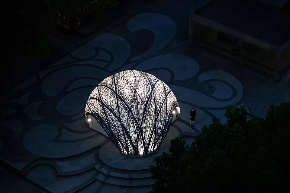 Technology | 17 Must-See Creative Applications of Robotic Arms Worldwide