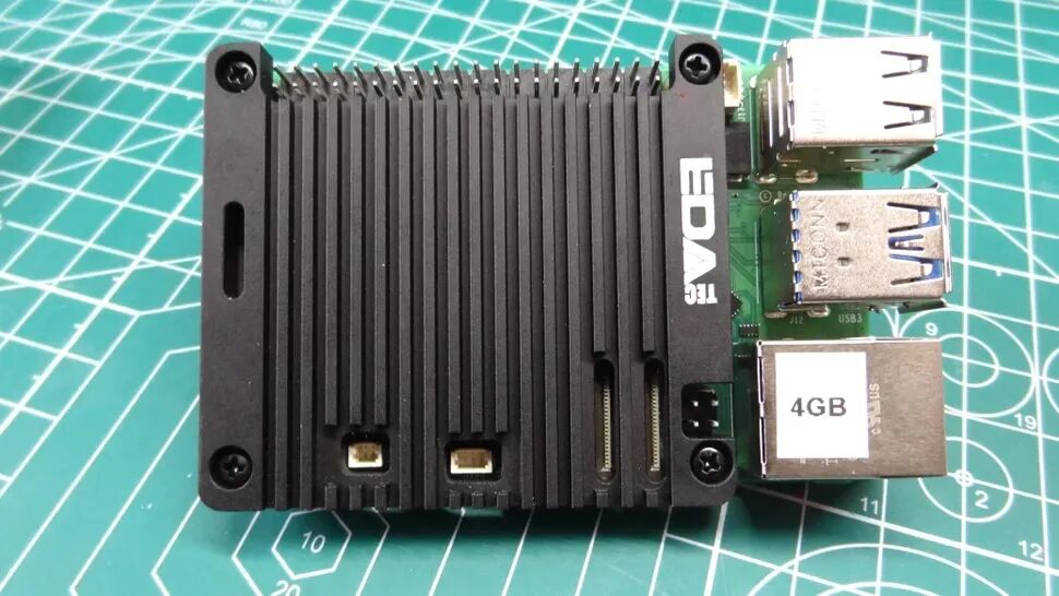 Cooling! Cooling! Cooling! Essential Heat Sinks for Raspberry Pi 4/5 Reviewed!