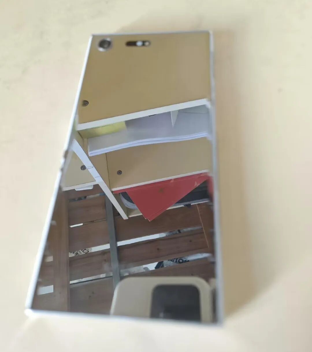 Japanese Version Snapdragon 835 Phone Priced at 180 Yuan, Features 4K LCD Screen and IP68 Water Resistance