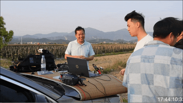 "Breaking High-Speed Rail Speeds! Shenzhen Students Create Drone, Setting World Record!"