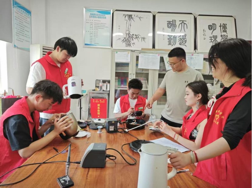 Voluntary Repair Service Activity for Smart Appliances by the School of Internet of Things and Communication
