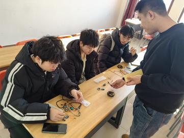 Successful Report Activity of the IoT Engineering Mentorship Program