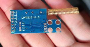 Dissecting a 433MHz Remote Control Device: What is Rolling Code and the KeeLoQ Algorithm?