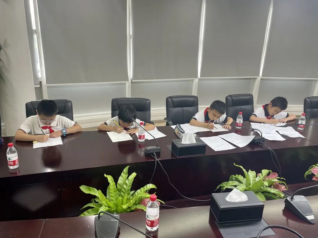 Contributions to Carbon Neutrality: Feasibility of Smart Reminder Medicine Cabinets and Campus Photovoltaic Power Applications