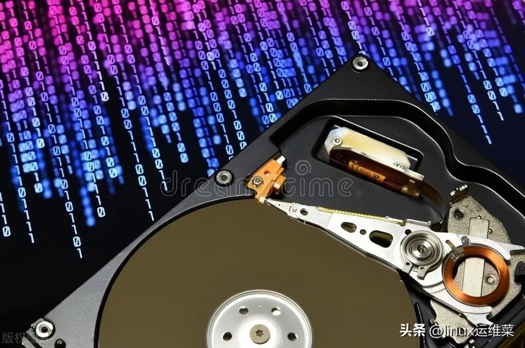 Understanding the Differences in File Size Reporting: Why `ls` and `du` Show Different Results in Linux