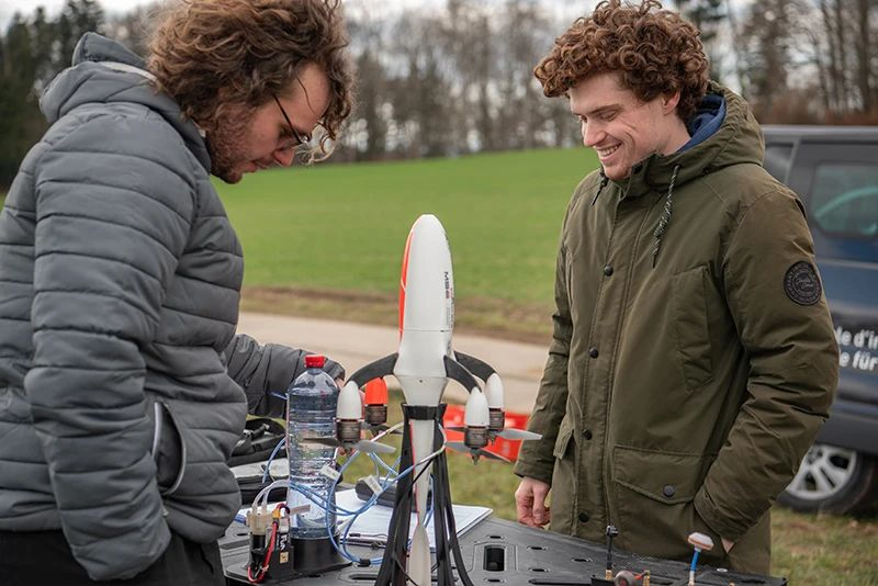 Speed Comparable to High-Speed Rail! The World's Fastest Micro Drone, Created by a College Student in China
