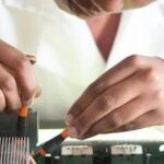 Why Do Some Microcontrollers Operate at 3.3V While Others Use 5V? Can't We Standardize?