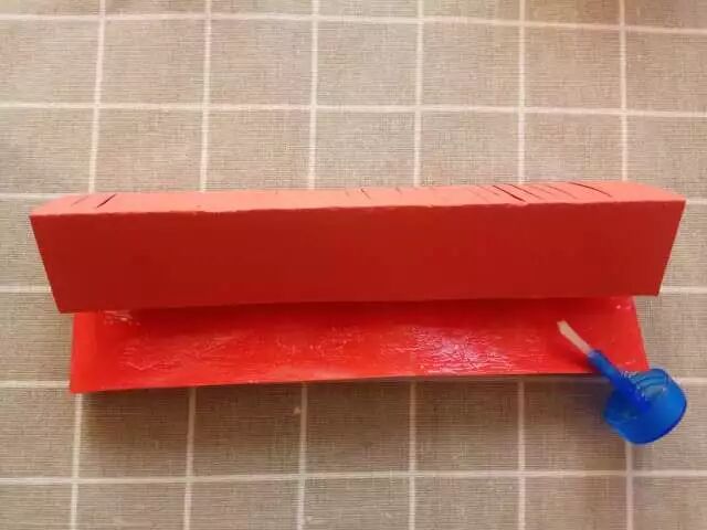 Creative Robot Crafting for Kindergarten: Little Scientists Start with Robots