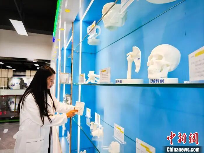Qinghai's First Locally Produced 3D Printed Medical Devices Approved for Market