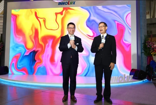 Micro LED Moves Towards Mass Production! AUO and Innolux Showcase New Display Technology Applications, AUO Promises to Halve Module Prices Every Two Years