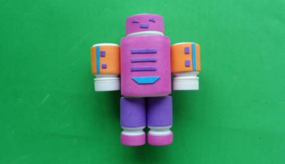 Creative Robot Crafting for Kindergarten: Little Scientists Start with Robots