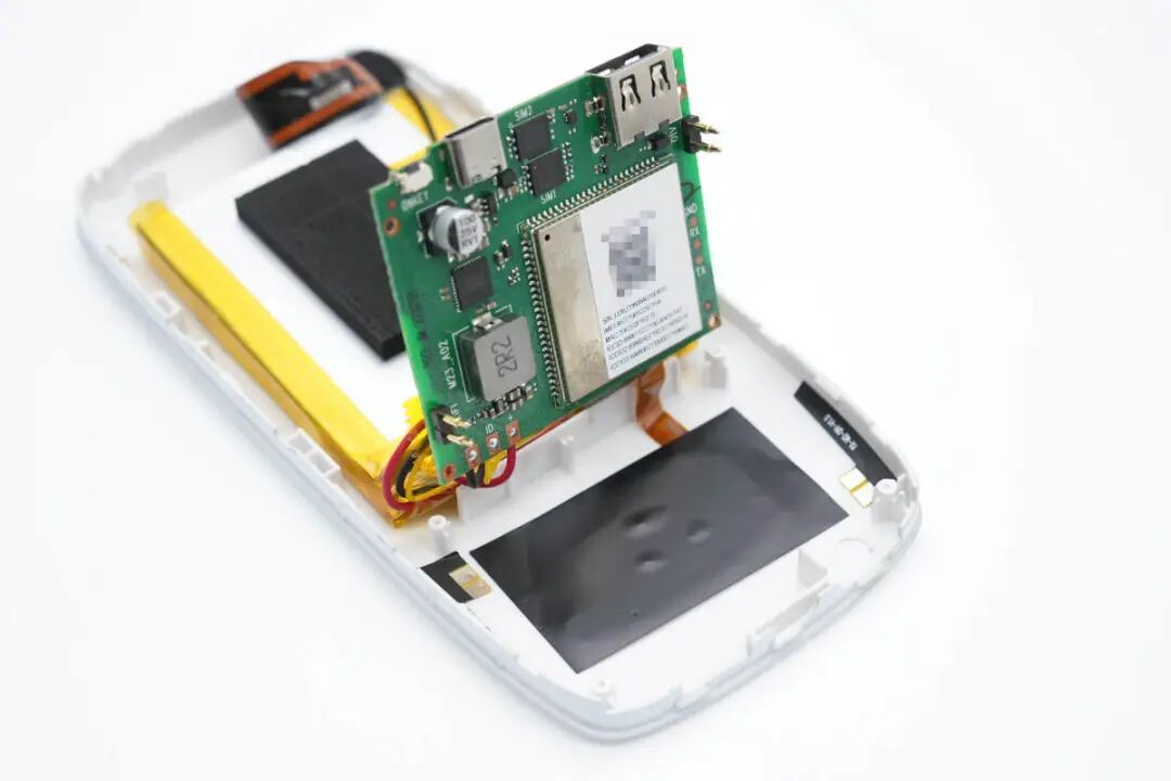 Disassembly Report: Wireless Cat Spirit Portable WiFi Power Bank