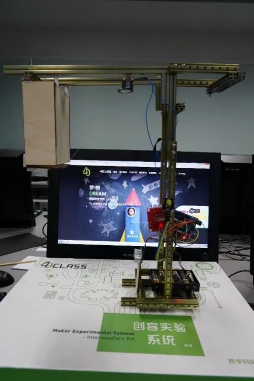 Cultivating Young Makers | The Unmanned Lunar Loading and Unloading System by Haidian Students