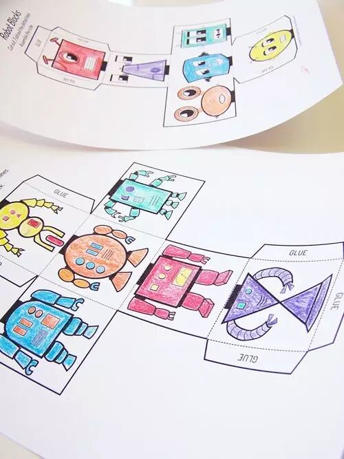 Creative Robot Crafting for Kindergarten: Little Scientists Start with Robots