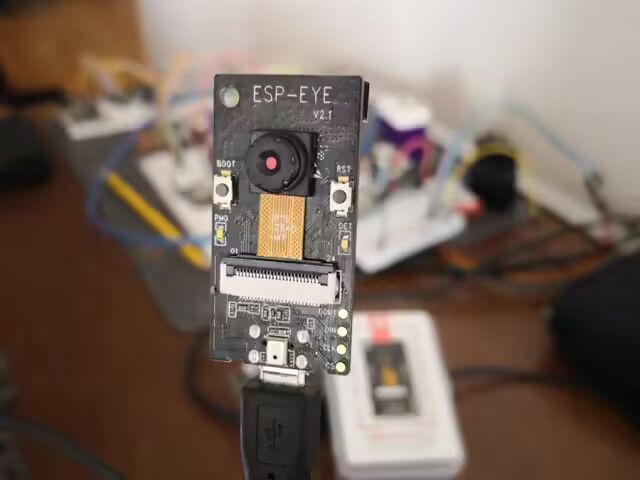 ESP32-MJPEG: Multi-Client Streaming Server