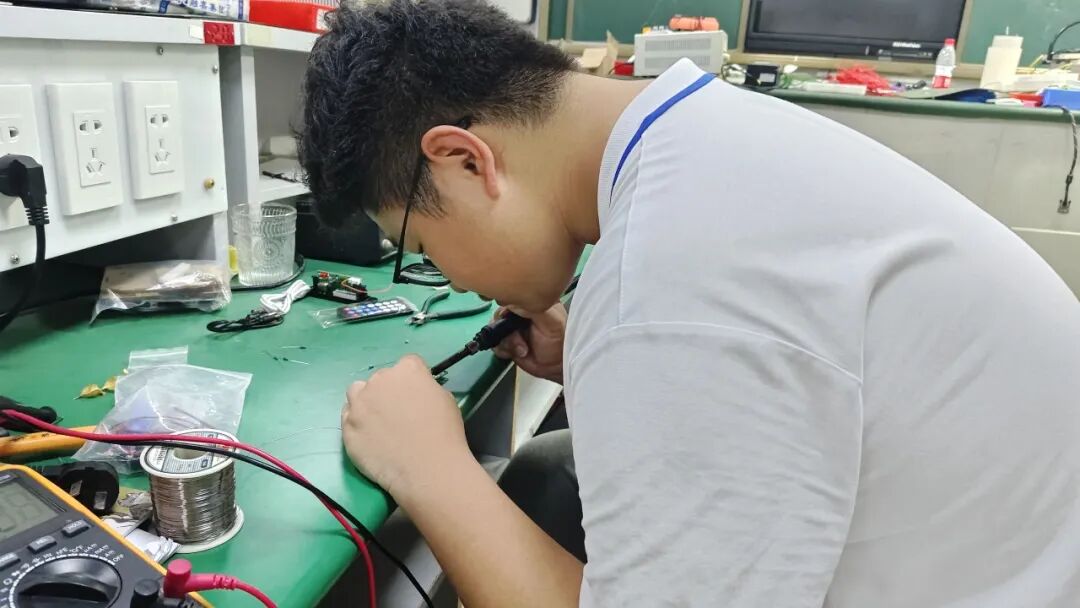 Soldering Techniques for Bluetooth Speakers | One-Stop Service Center