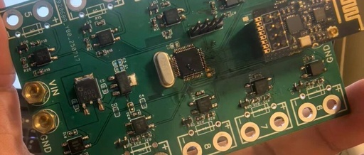 Design and Implementation of a Ten-Channel Wireless Relay Based on STM32