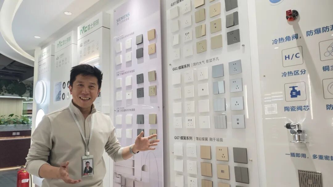 Effortless Living: How Smart Homes Transform You into a 'Hands-Free' Manager