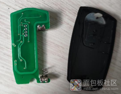 Dissecting a 433MHz Remote Control Device: What is Rolling Code and the KeeLoQ Algorithm?