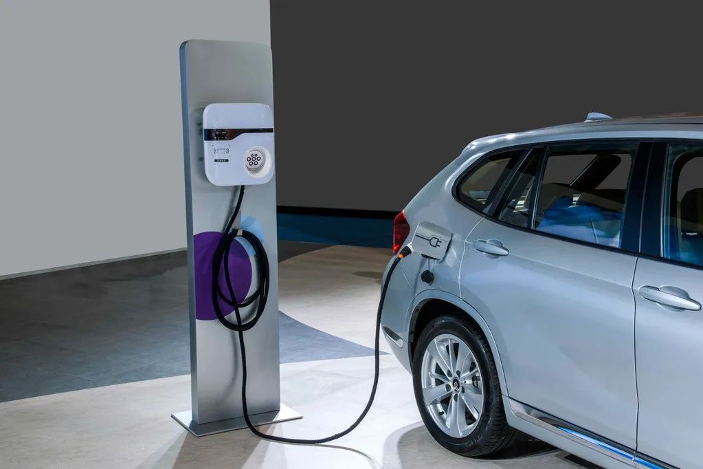 Why Do New Energy Vehicles Automatically Stop Charging When Nearly Full? Understanding 'Full Charge' Here