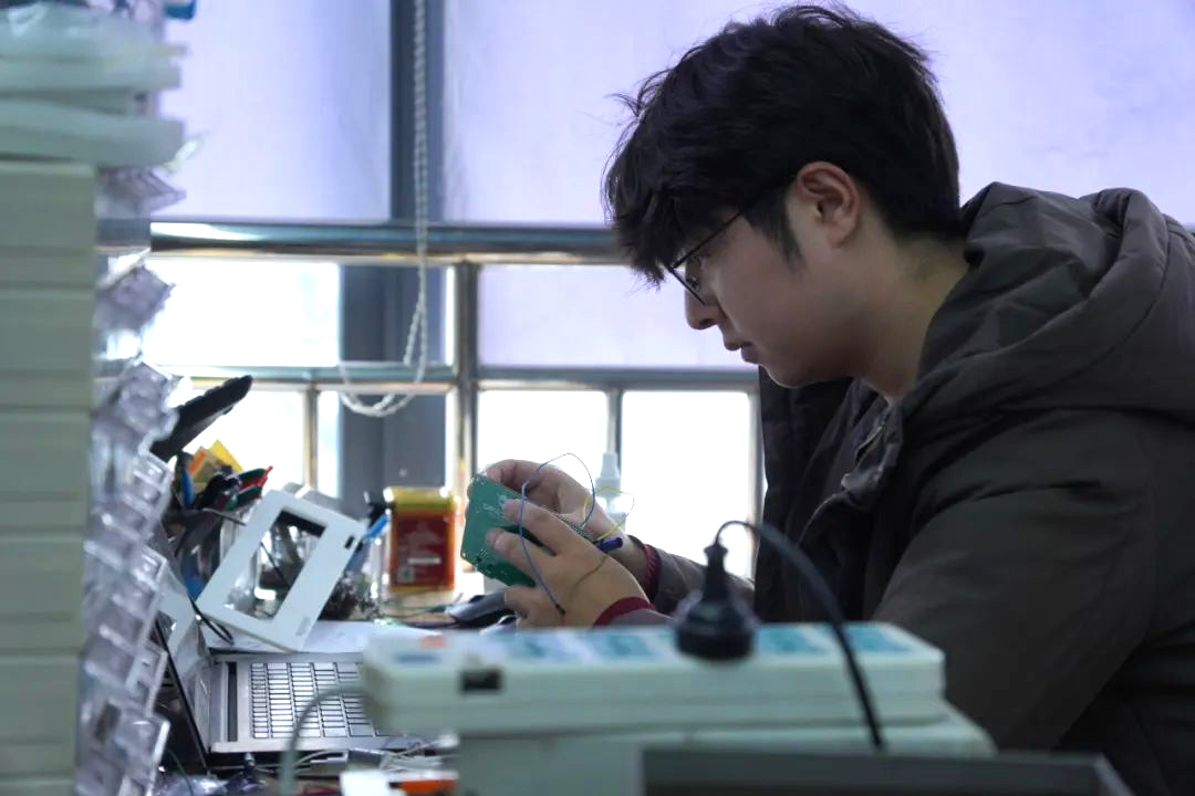 The Rise of AI New Forces in Wenjiang: JiQu Technology Empowers the Artificial Intelligence Education Industry Ecosystem