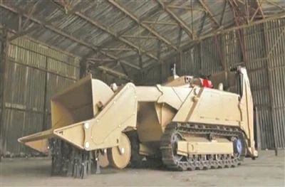 The First Surrender of Russian Troops to Robotic Forces: Are AI and Robots Dominating the Battlefield?