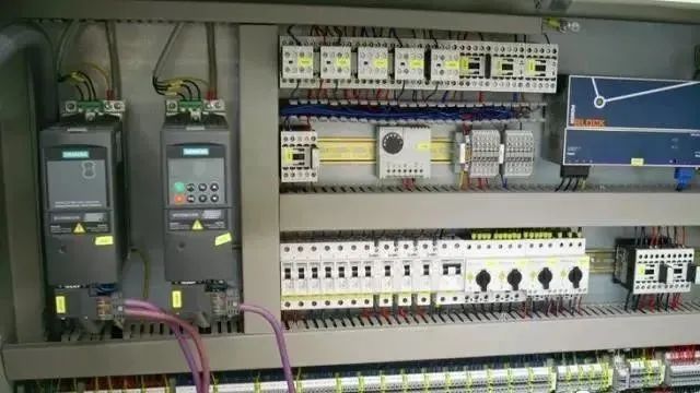 Five Pitfalls in the Internal Layout, Wiring, and Cabling of PLC Cabinets: A Comprehensive Learning Guide!