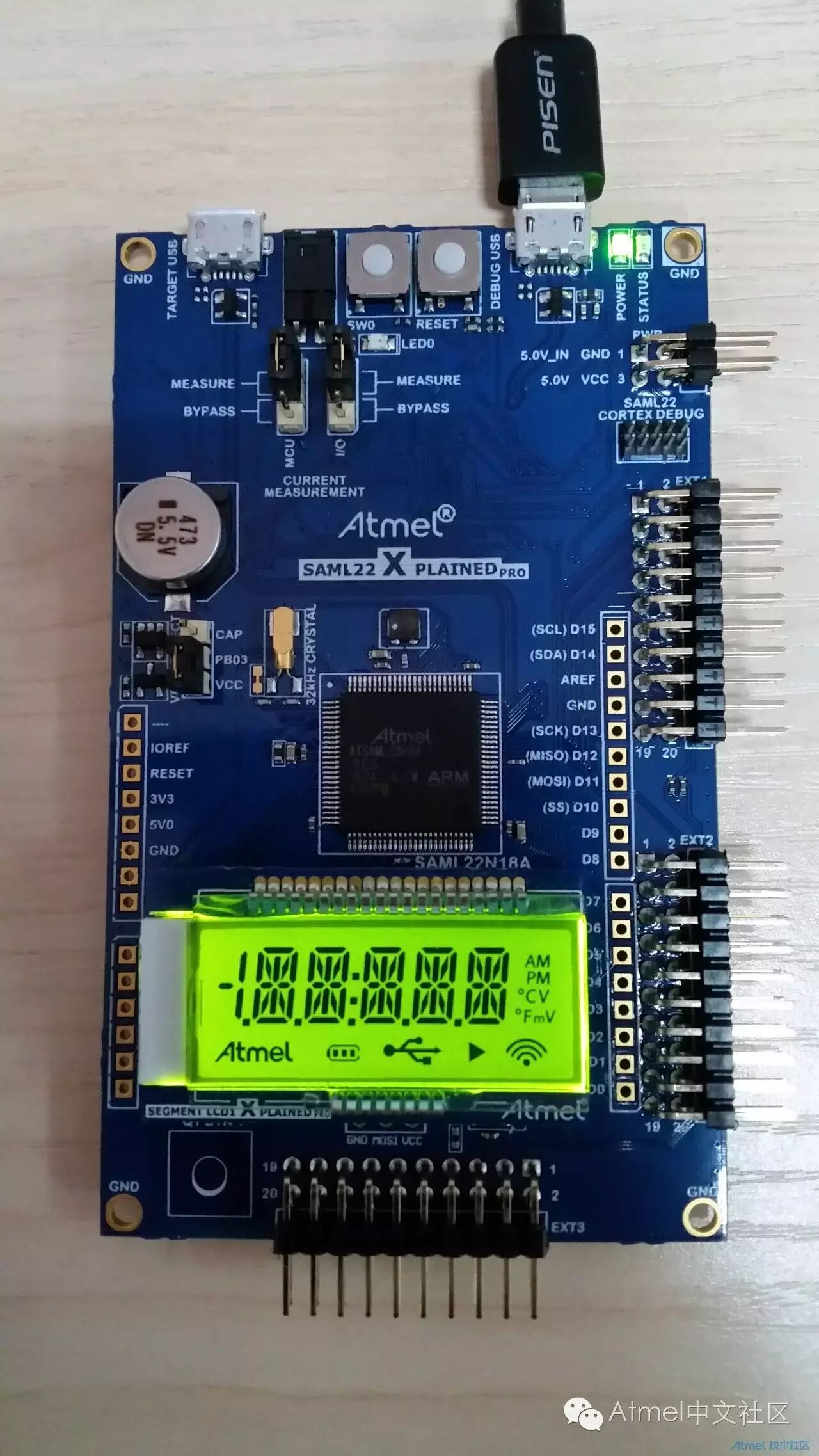 Ultra-Low Power Consumption - Atmel SAM L22 Evaluation Board