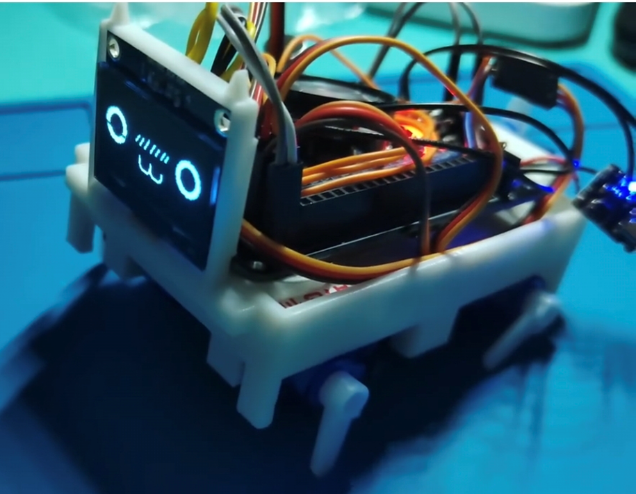 Building an STM32 Smart Desktop Robotic Dog from Scratch