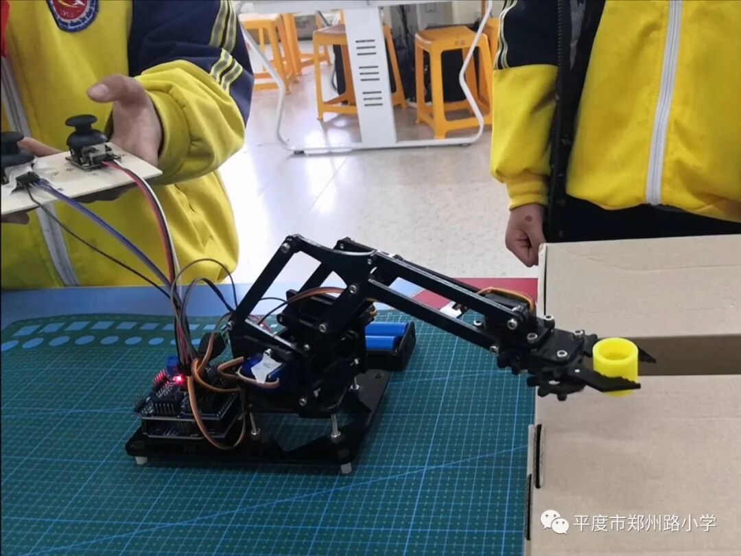 Hands-On Series: Building a Transport Robot