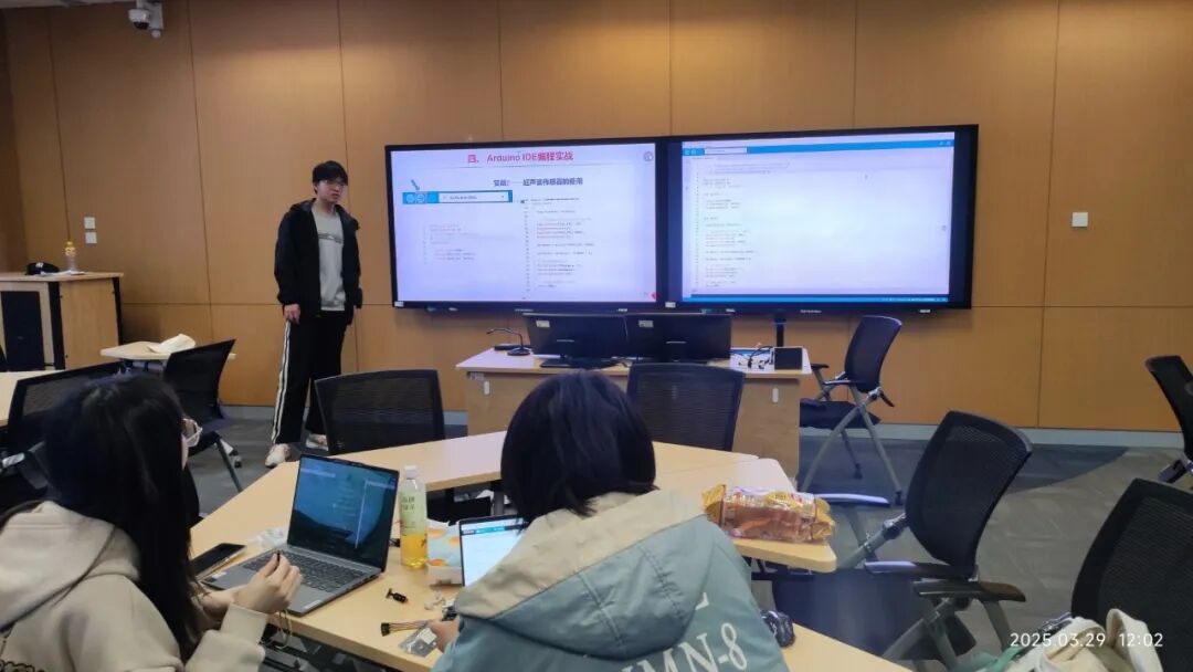 ChemAI-3.3 | Fundamentals of Machine Learning and Arduino Usage