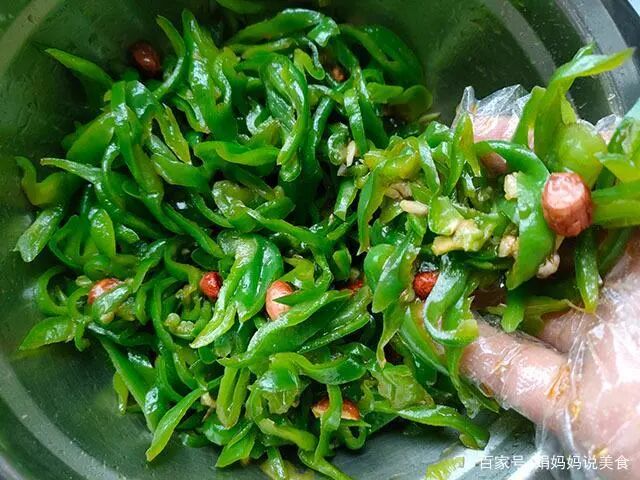 Enjoy This Vegetable in Summer: High Vitamin C at Just 2 Yuan per Jin, No Stir-Frying or Pickling Needed, Just Shred and Mix for a Crisp and Refreshing Dish