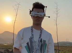 "Breaking High-Speed Rail Speeds! Shenzhen Students Create Drone, Setting World Record!"