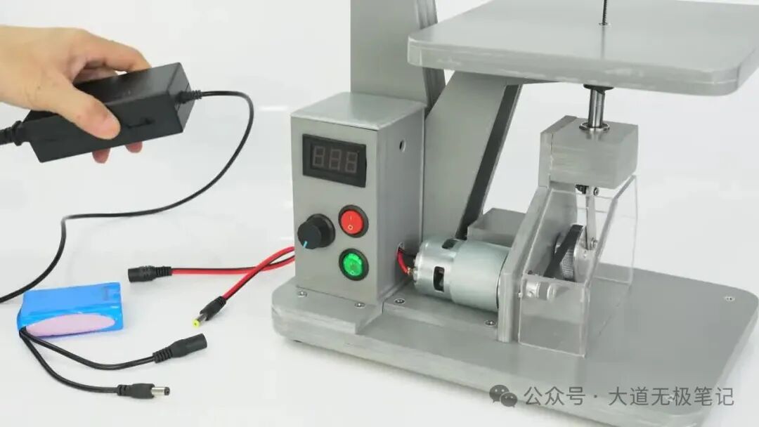 How to Build a High-Performance Mini Desktop Scroll Saw