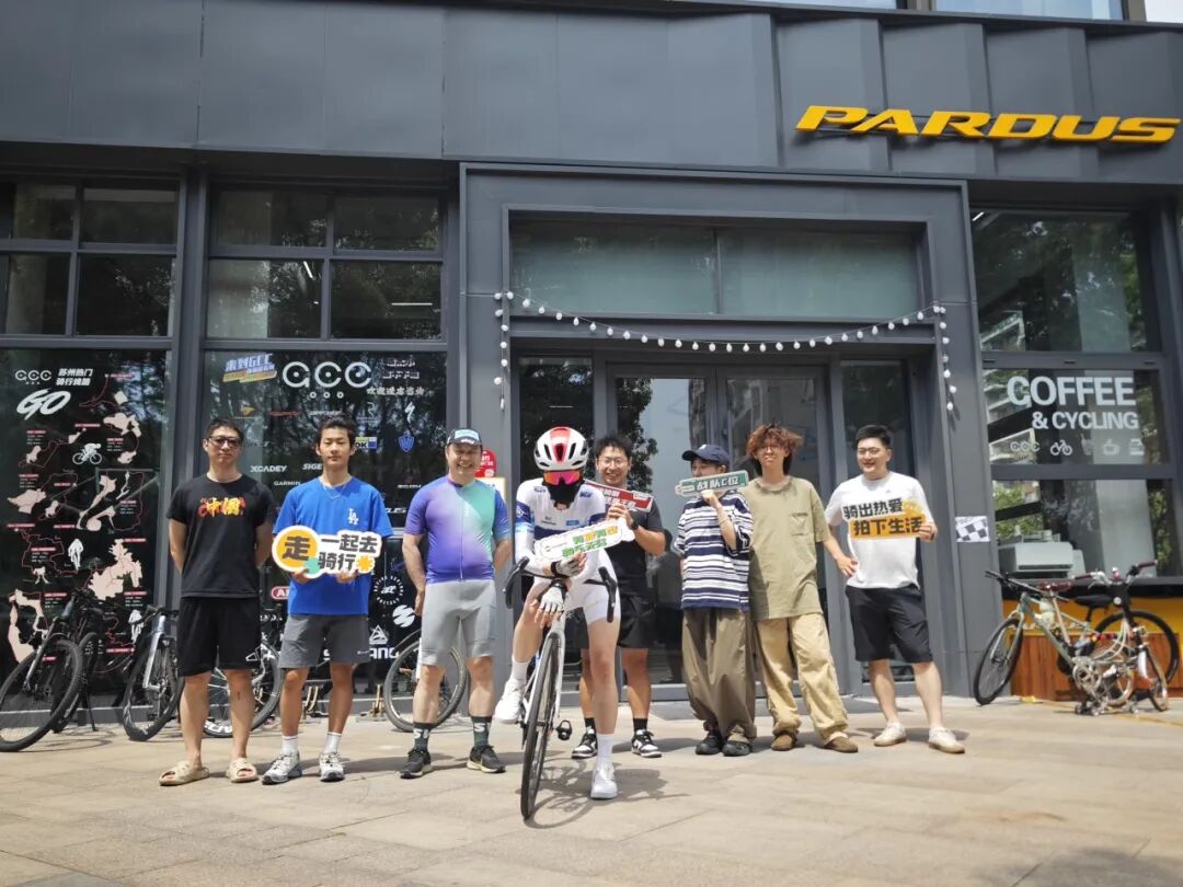 Reverse the Norm! This 'Slow Riding' Competition is Absolutely Captivating