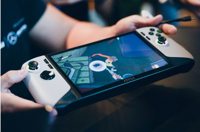 Lunar Lake Performance Analysis: A New Height in the Notebook CPU Market