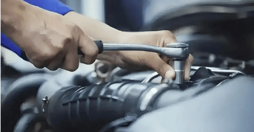 Electric Vehicle Penetration Exceeds 51%! Regardless of Whether Gasoline Cars Can Survive, Mechanics Complain: The Better Electric Cars Sell, the Less We Earn!