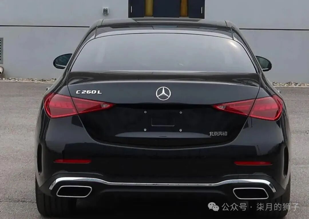 The New Mercedes-Benz C-Class Upgrades to 2.0T! Why Abandon the 1.5T?