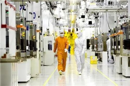 Samsung's Chip Manufacturing Division to Produce Qualcomm's Next-Generation Flagship Processor