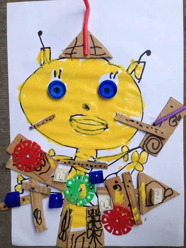 Creative Robot Crafting for Kindergarten: Little Scientists Start with Robots
