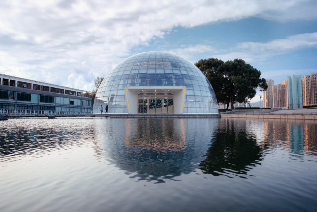 Tsinghua PhD Collaborates with Peng Kaiping to Create AI Psychological Robot, Achieving Revenue of Tens of Millions in the First Year