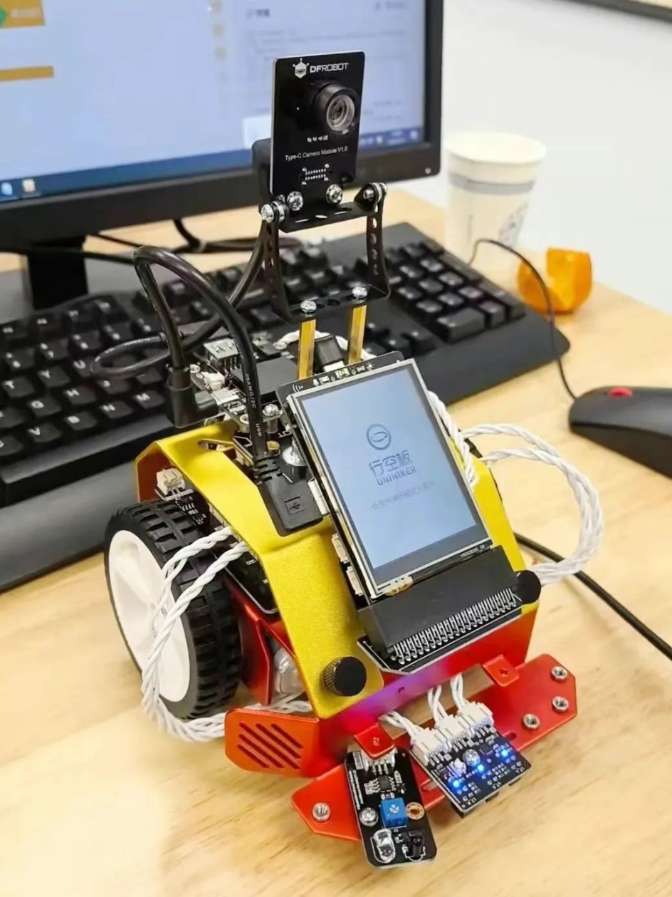 The Rise of AI New Forces in Wenjiang: JiQu Technology Empowers the Artificial Intelligence Education Industry Ecosystem