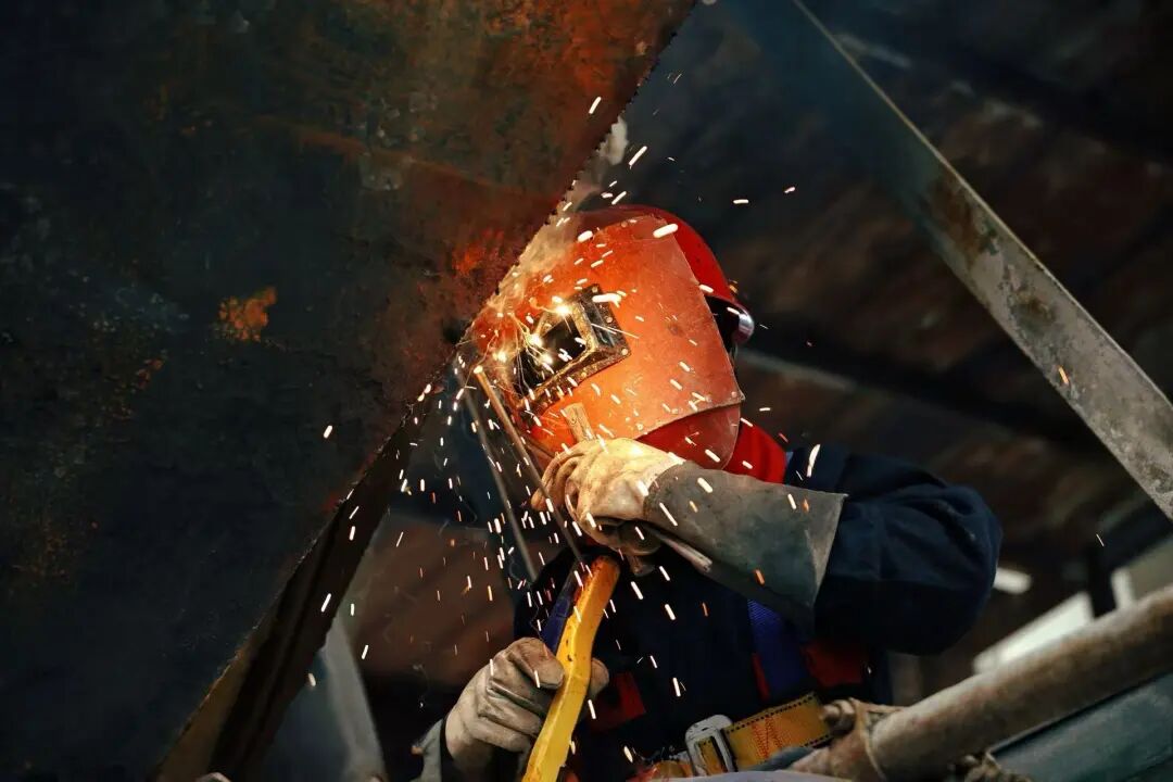 Standardization Practices in Comprehensive Maintenance Centers: Enhancing Equipment Repair Efficiency in Workshops