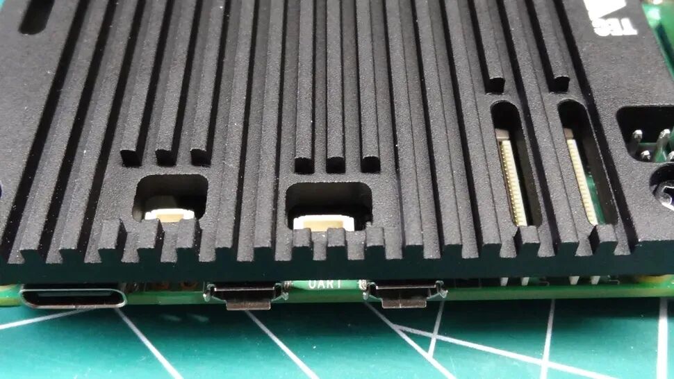 Cooling! Cooling! Cooling! Essential Heat Sinks for Raspberry Pi 4/5 Reviewed!