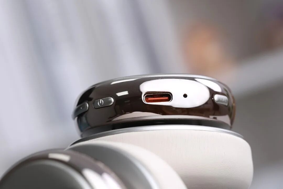 Bluetooth Headphones Under 200 Yuan: A Nostalgic Journey Back to the Millennium