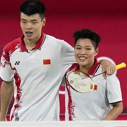 Why Did the 'Eternal Runner-Up' Huang Ya and 'C Language Master' Chen Qingchen Fail?