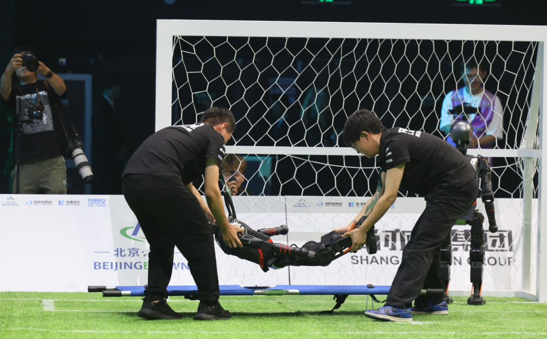 Fully Autonomous AI Robot Football Match Kicks Off, Some Robots 'Injured' and Carried Off