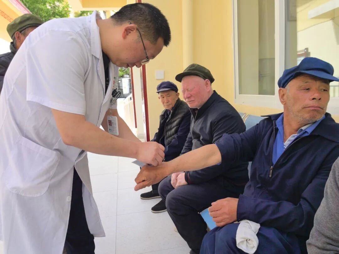 The First Embedded Medical and Elderly Care Service in Quanzhou Launched in Wenchuan