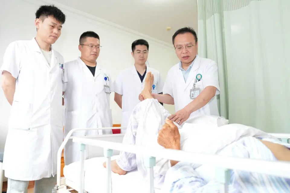 3D Printed Custom Prosthetics: Yantai Doctors Become 'Designers' to Reconstruct Patients' Sternums
